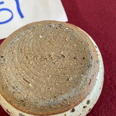 Lot 51 - Stoneware Pottery Small pot with lid