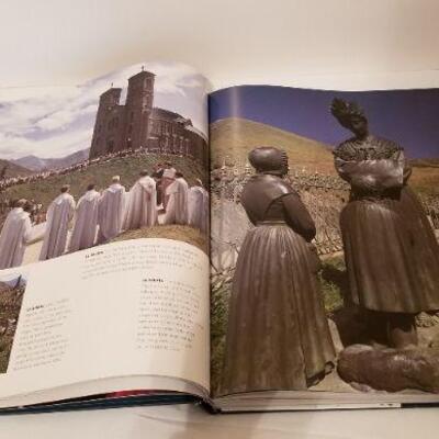 Lot #119  Coffee Table Book - The Madonnas of Europe, 288 pages