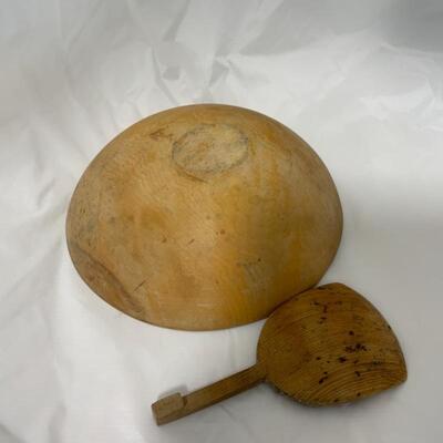 .114. VINTAGE | Wood Bowl | Butter Paddle