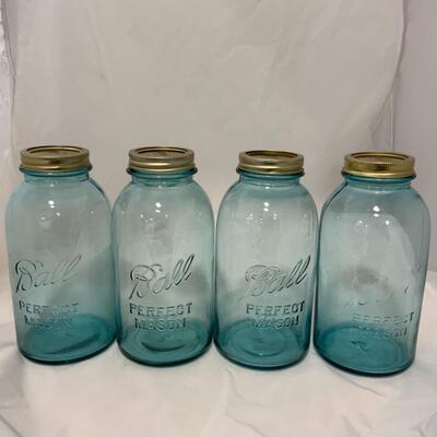 .115. VINTAGE | Four 2-Quart Ball Mason Jars | 1923-1933