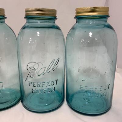 .115. VINTAGE | Four 2-Quart Ball Mason Jars | 1923-1933