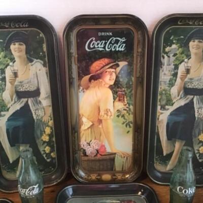 H - 722 Vintage  Coca-Cola Trays