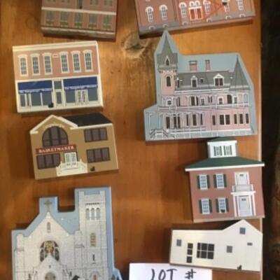 H - 728  8 Signed Cats Meow Wooden Houses
