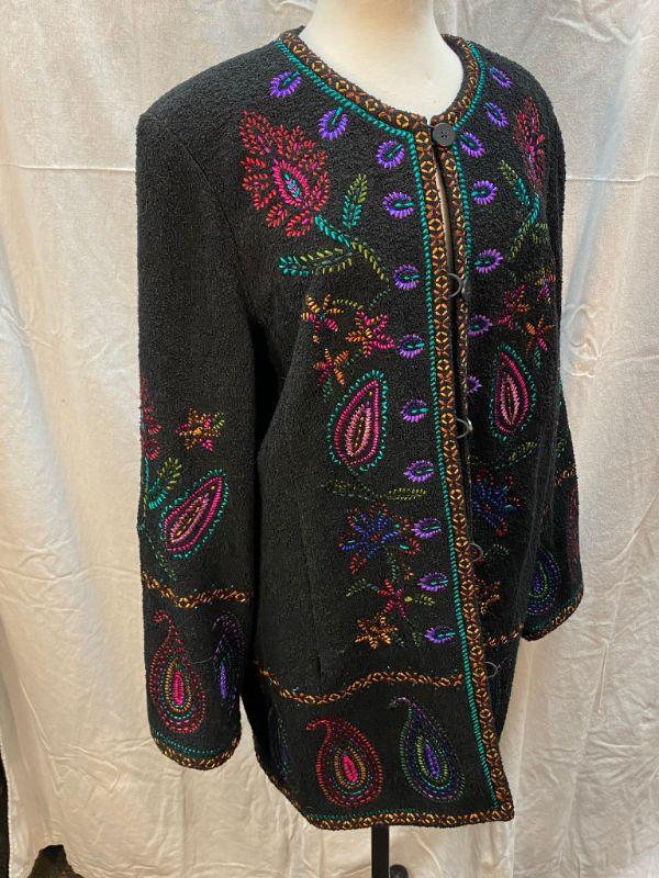 Linea By hotsell Louis Dell’Olio 100% Suede Embroidered Jacket