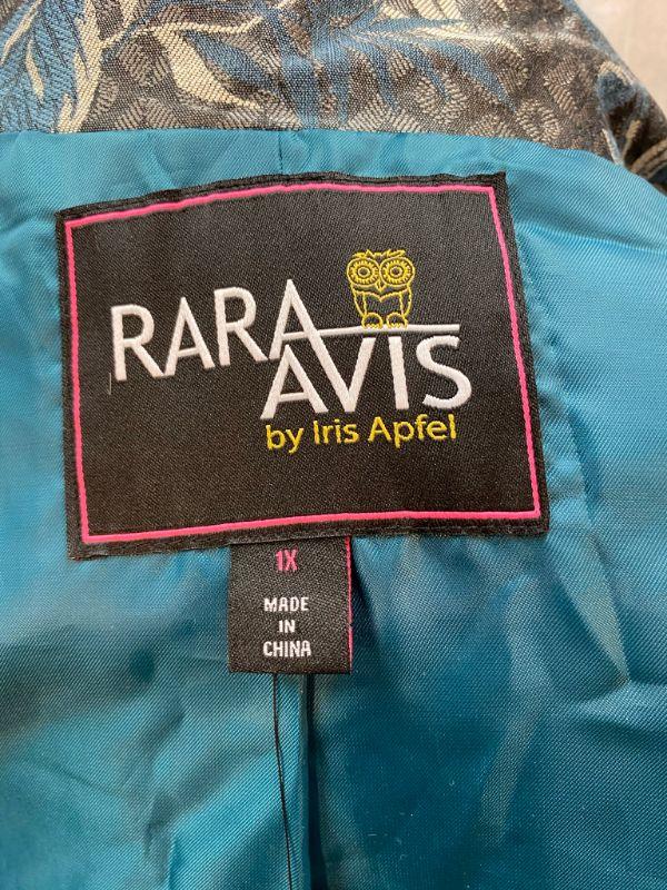 Rara Avis by Iris Apfel Silver Blue Owl Jacquard Woven Tapestry Jacket Coat  Size 1X YD#020-1220-02184 | EstateSales.org