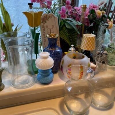 Lot 49. Large assortment of vases, artificial flowers, decorative nicknacks--$45