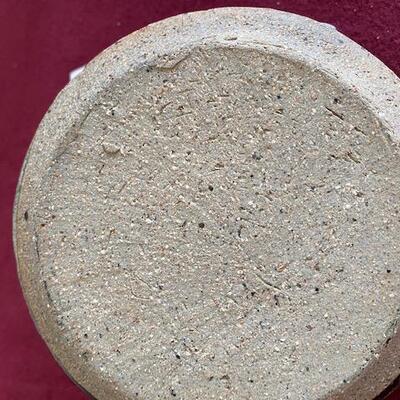Lot 66 -Stoneware Pottery bowl with handles