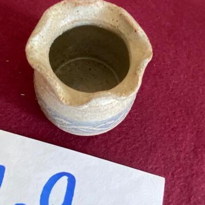 Lot 69 - Stoneware Pottery small container