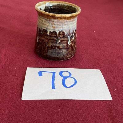 Lot 78 - Stoneware pottery container Steve Ashley