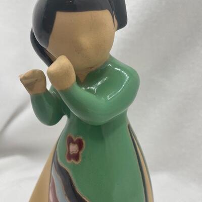 Little girl pottery