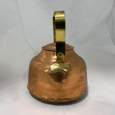 .124. VINTAGE | Copper Kettle | Engraved Flowers and Birds