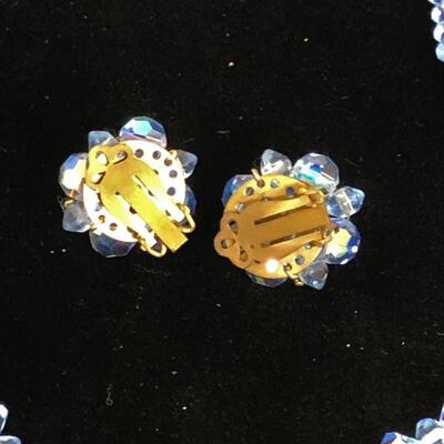 Lot 37 - Sky Blue Glass Bead Necklace Earrings Set