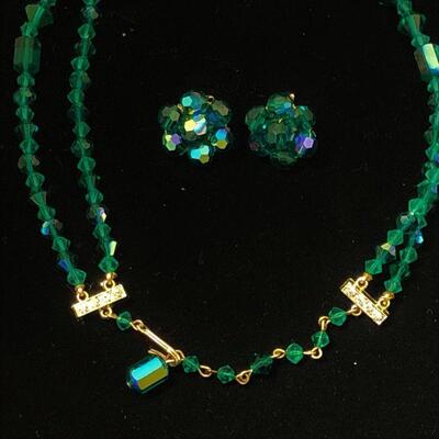 Lot 55 - Green Iridescent Necklace and Earrings