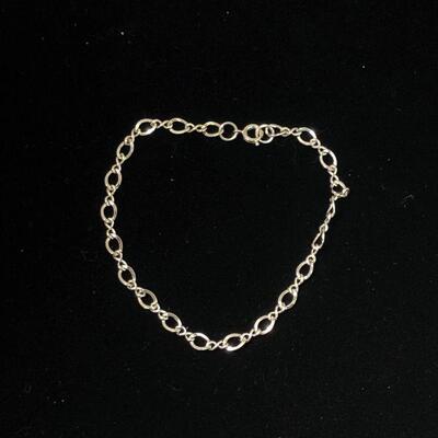 Lot 56 - Rhodium Link Chain Bracelet/Anklet