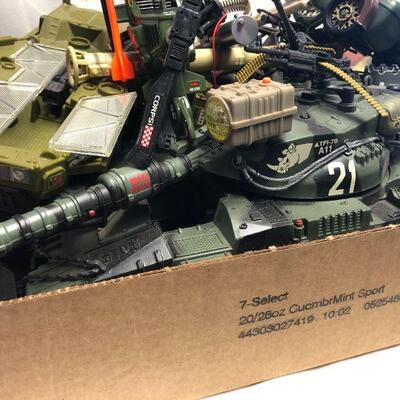 Military Play Vehicles & Figurines