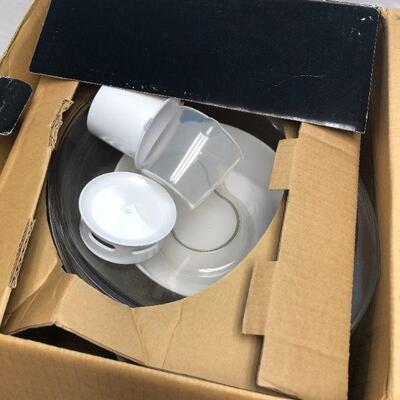 Deni Food Steamer, NIB (Box is Open)