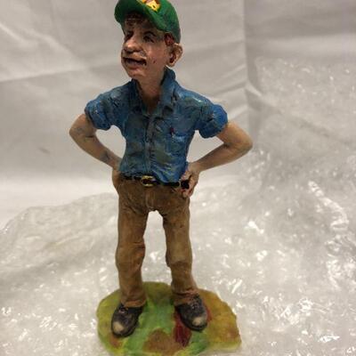 ERTL Foxfire Farm By Lowell Davis (Only 1 figurine included)