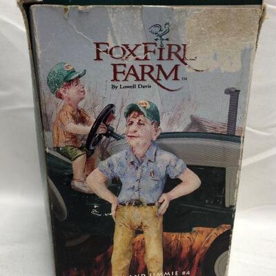 ERTL Foxfire Farm By Lowell Davis (Only 1 figurine included)