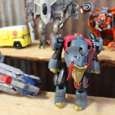 Vintage 1980s / 90s Transformers - Loose - QTY 7