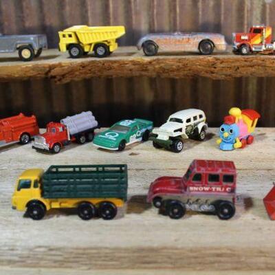 Misc. Tootsietoy, Matchbox, Tonka Cars, Loose - QTY 22