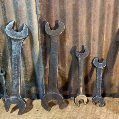 Vintage Tools - Pipe Wrenches, Open End & Pliers - QTY 17