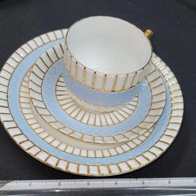 Lot 29: Gold gilt fine china Sontag and Sons( Royal Bayreuth), 