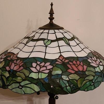 Lot 131 LR: Stained Glass Floor Lamp