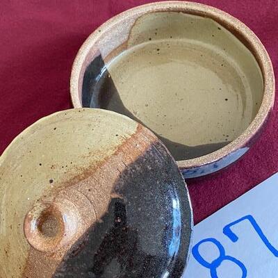 Lot 87 - Stoneware Pottery bowl with lid
