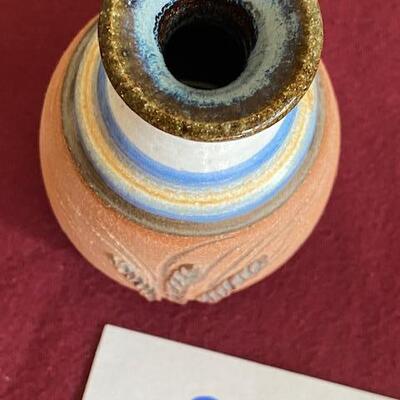 Lot 91 - Stoneware Pottery Steve Ashley vase