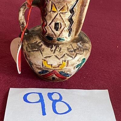Lot 98 - Indian Pottery