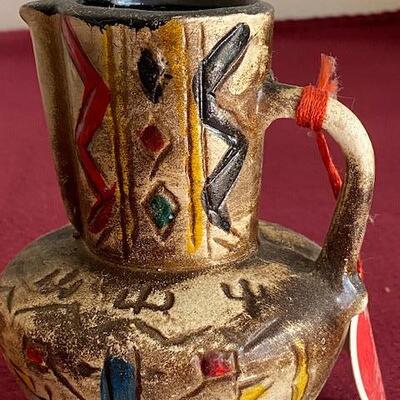 Lot 98 - Indian Pottery