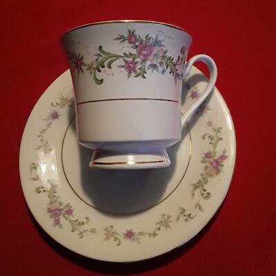 Lynn Tea cup and saucer