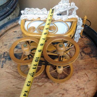 Doll cradle and little stroller