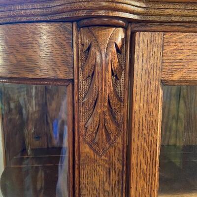 Lot 4: Antique Bowfront Curio Cabinet
