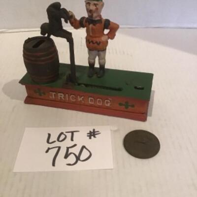 H - 750 Antique Trick Dog bank