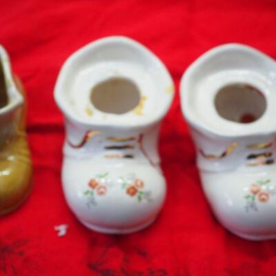 Lot 49 Vinatge cermaics, Easter, Glass Collectibles, Large glass terrerium