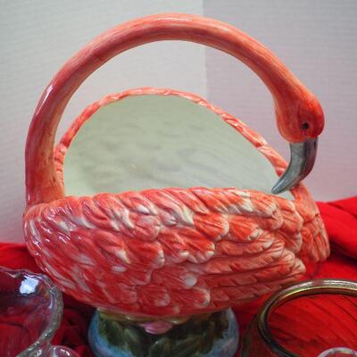 Lot 49 Vinatge cermaics, Easter, Glass Collectibles, Large glass terrerium