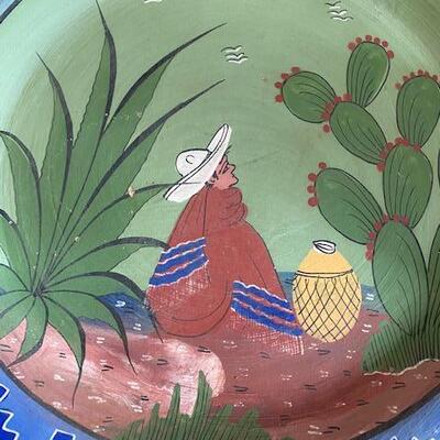 Lot 107 - Pottery Platter Mexico