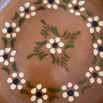 Lot 116- Pottery Dish 