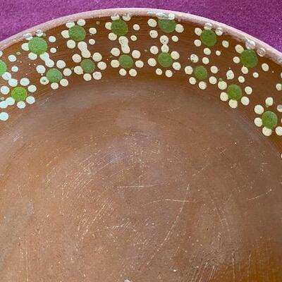 Lot 122 -  Pottery  sm skillet