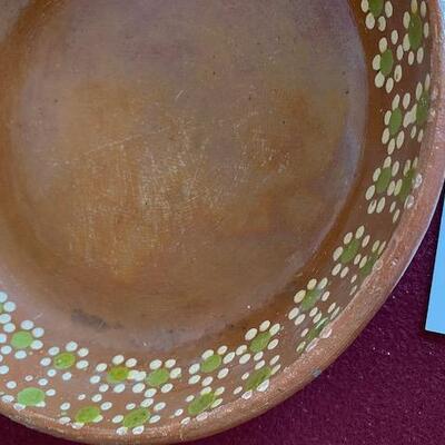 Lot 123 - Pottery small skillet