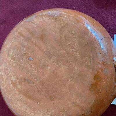 Lot 123 - Pottery small skillet