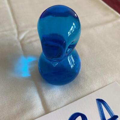 Lot 134 - Konstglas Sweden Bluebird