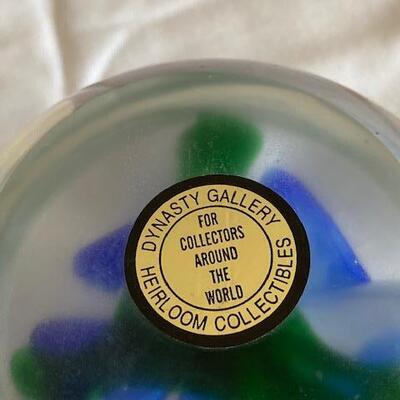 Lot 138 - Blown Glass Paperweight
