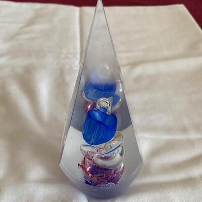 Lot 140 - Blown Glass Paperweight