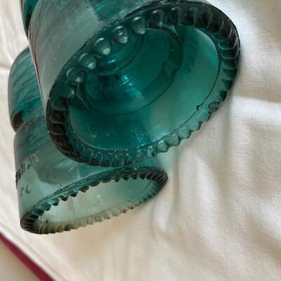 Lot 141 - 2 Vintage Hemingray Insulators