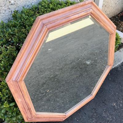 Large Geometric Mirror, 36