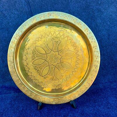 LOT 18  ROUND BRASS TRAY INTRICATE ETCHED PATTERN