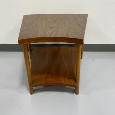 .139. VINTAGE | MCM | LANE End Table