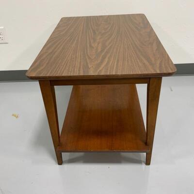 .141. VINTAGE | MCM | LANE End Table